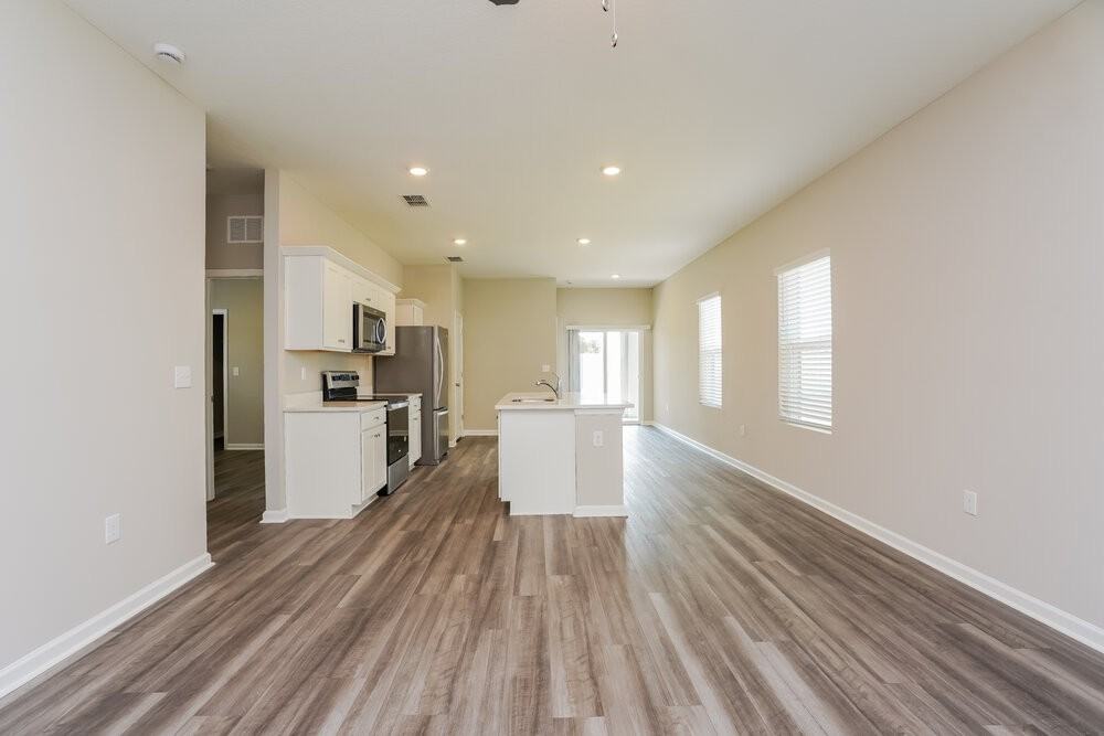 843 Kings Pine Ct - Photo 5 of 15