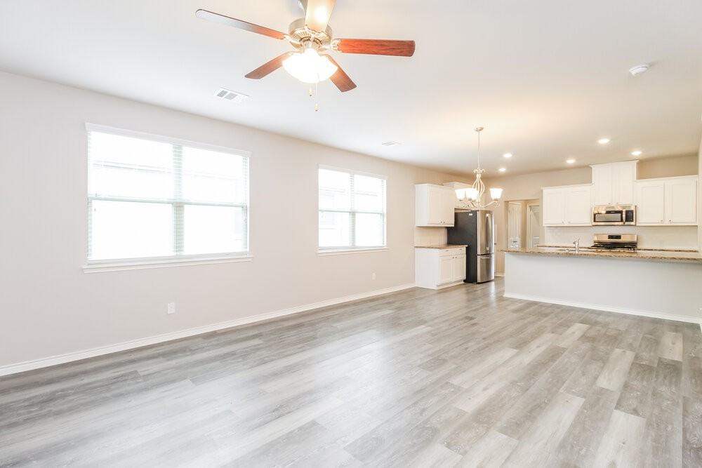 2157 Barx Dr - Photo 5 of 16