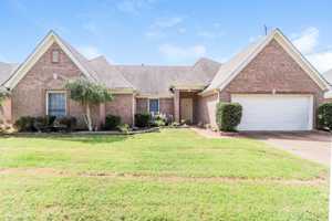 featured image of 7625 Dexter Park Dr