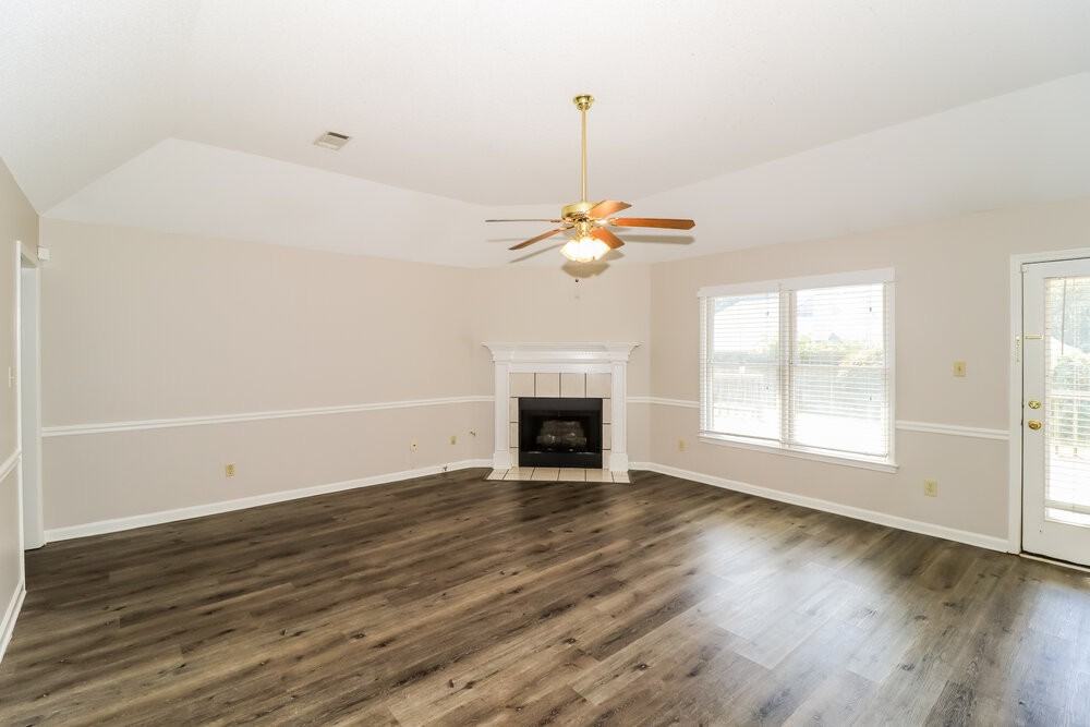 7625 Dexter Park Dr - Photo 4 of 16