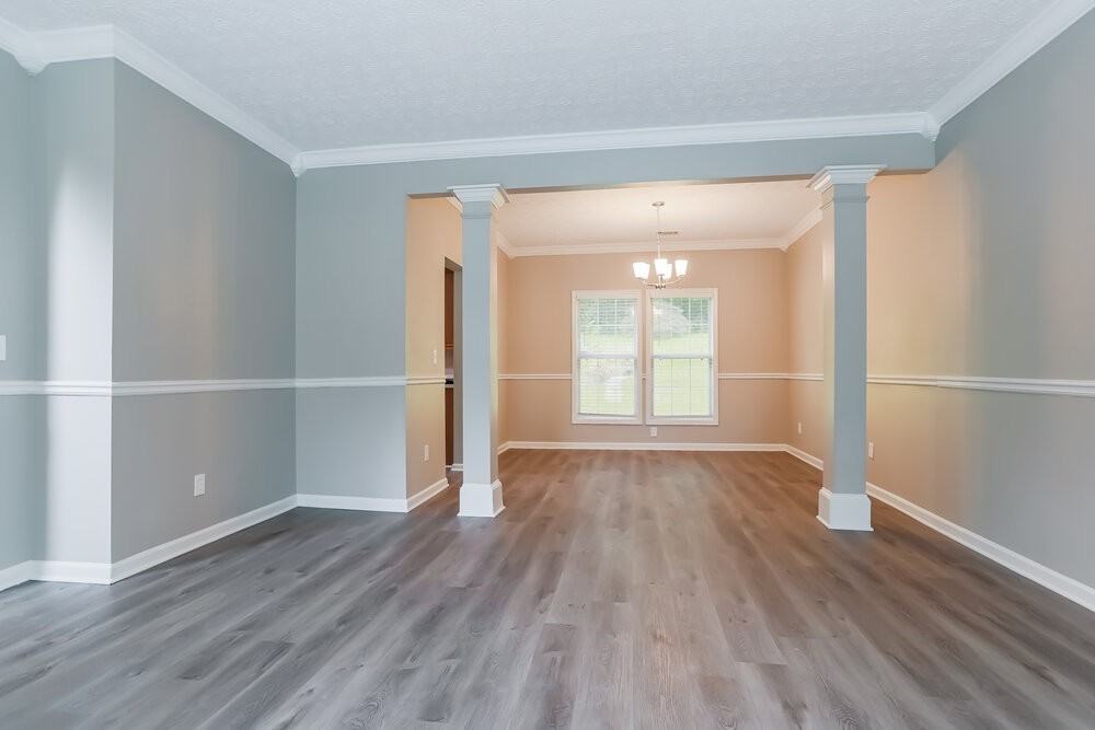 5667 Lake Trce - Photo 5 of 17