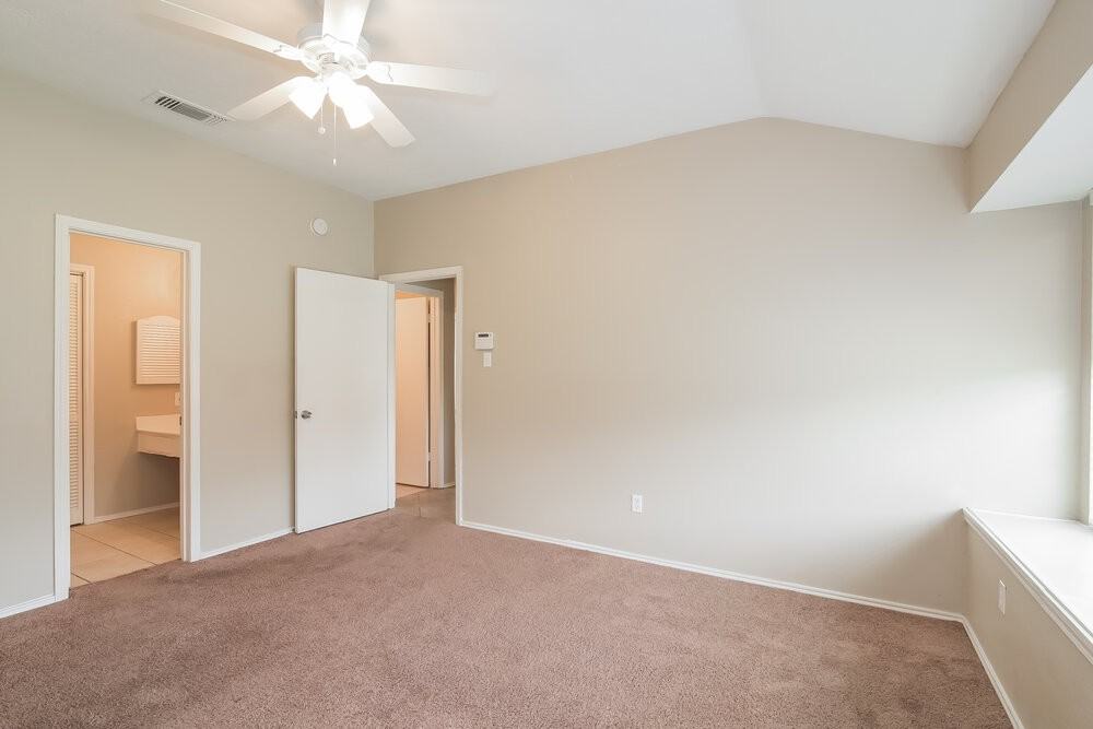 11742 Yearling Dr - Photo 7 of 15