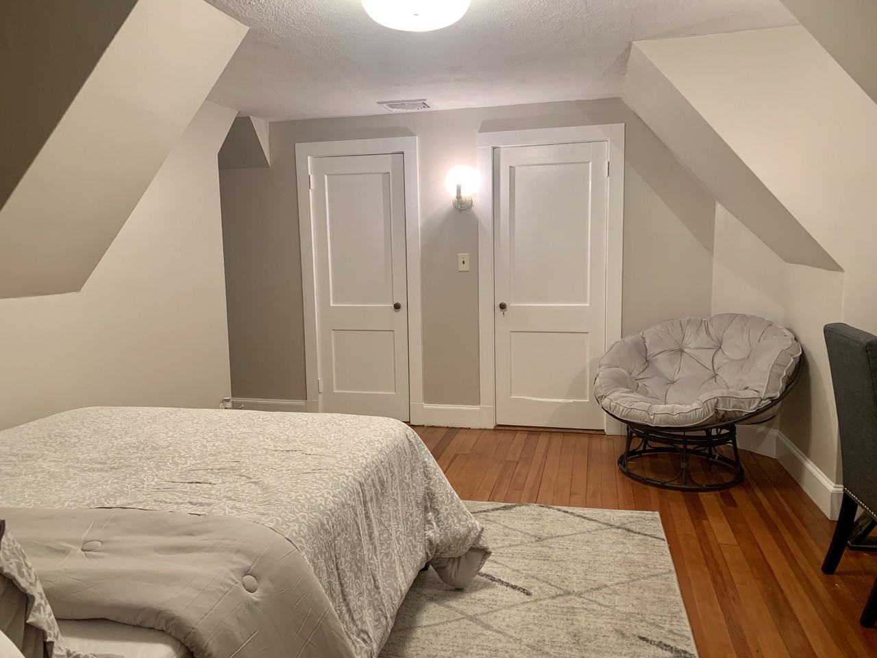 1820 Albany Ave - Photo 5 of 6