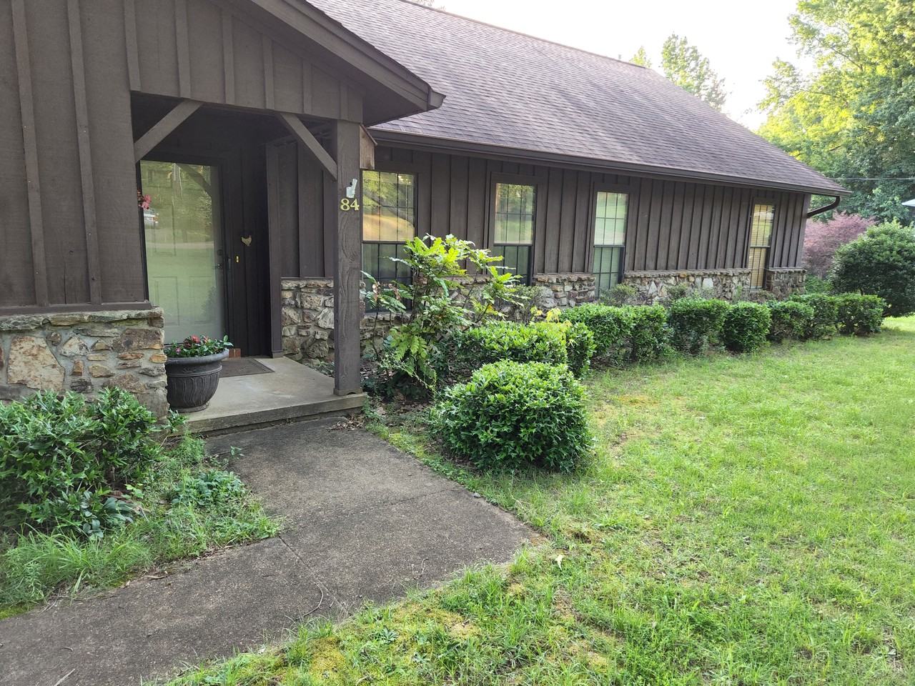 1528 Larhonda Dr #A - Photo 2 of 13