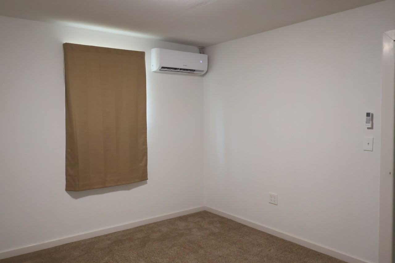 3223 11th Ave - Photo 7 of 9