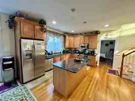 featured image of 3 Goodwin Pl