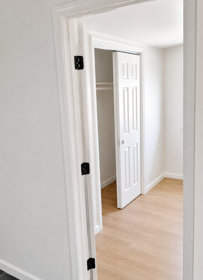2924 Jarboe St - Photo 7 of 7