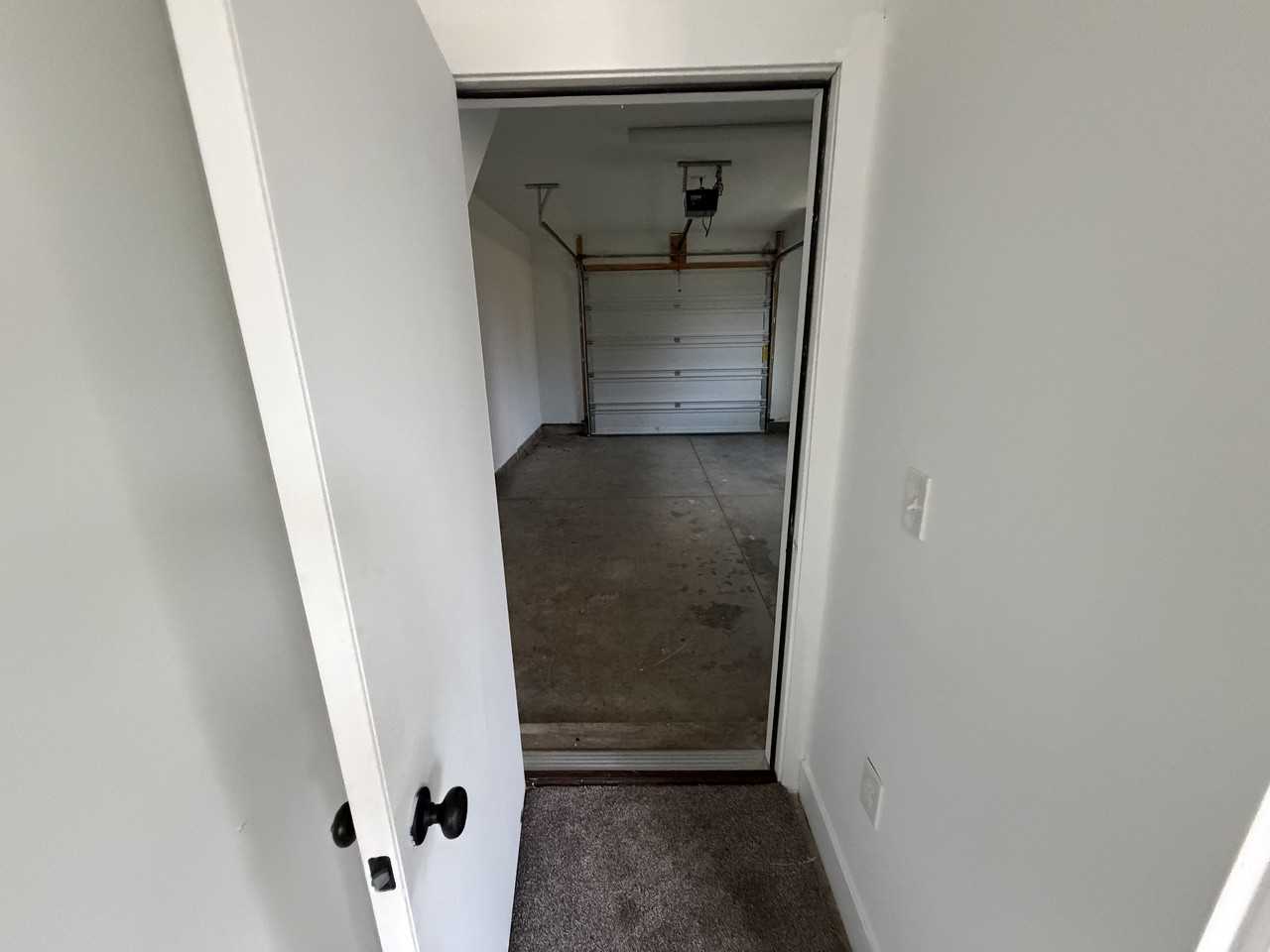 351 Loeffler Ave - Photo 5 of 18