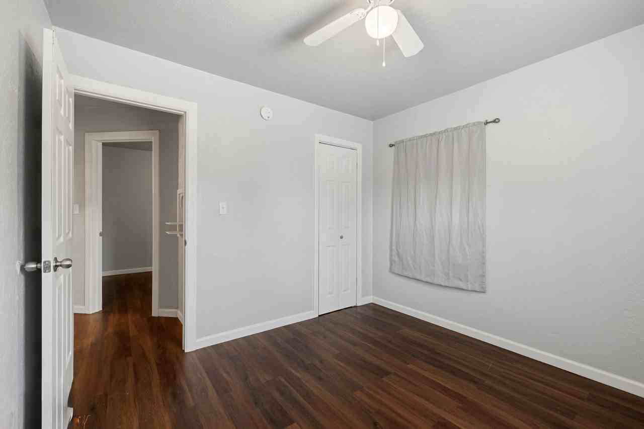 4012 S Hudson Ave - Photo 2 of 30