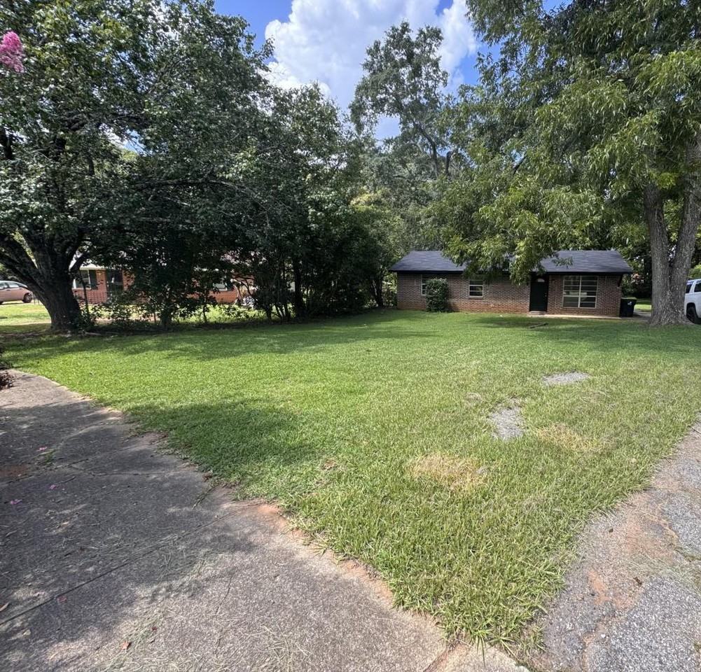 119 Worthy Dr - Photo 2 of 17