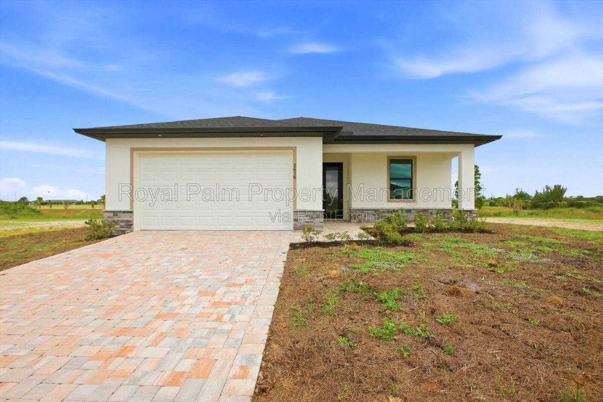 2616 Nw 9th Ave - Photo 3 of 10