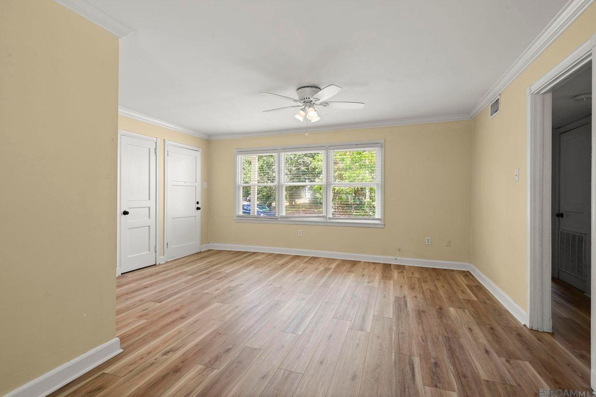 975 Rittiner Dr - Photo 4 of 12