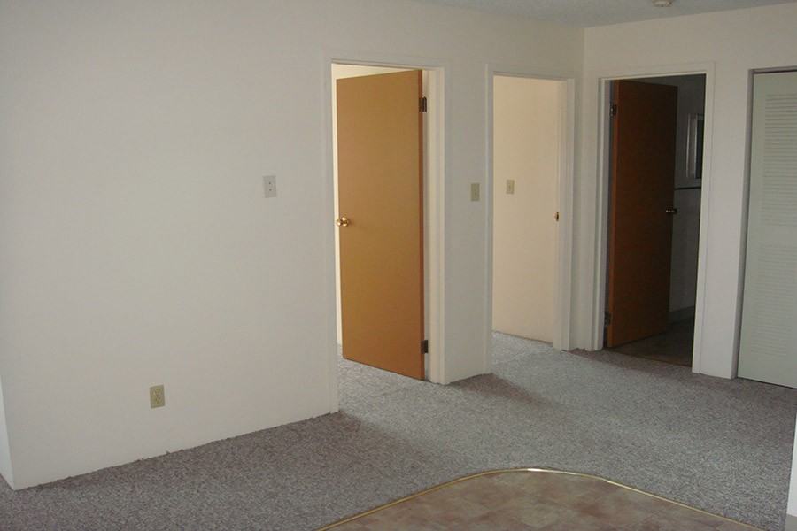 Renata Apartments - Photo 3 of 6
