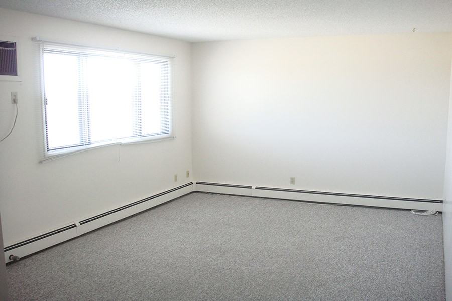 Renata Apartments - Photo 4 of 6
