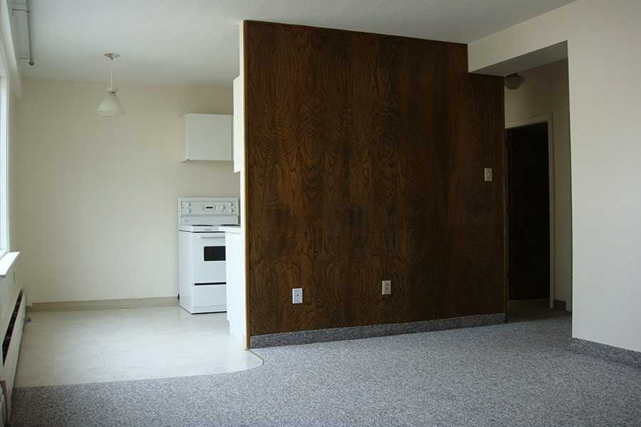 Windsor and Anola Apartments - Photo 6 of 6