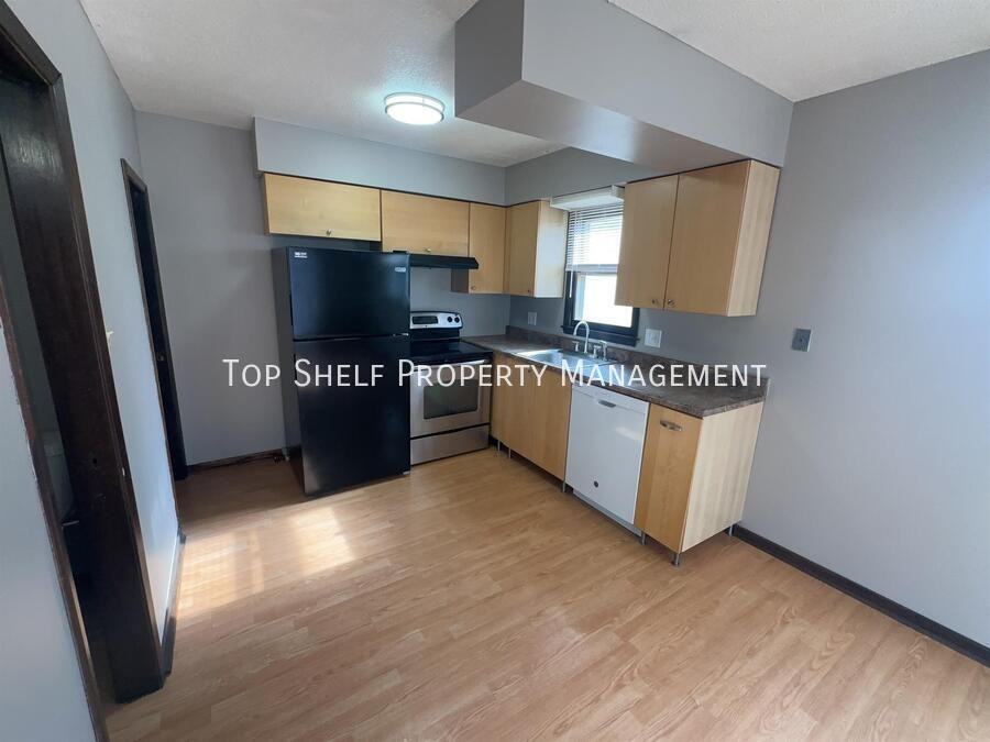 6402 Lincoln Ave - Photo 4 of 16