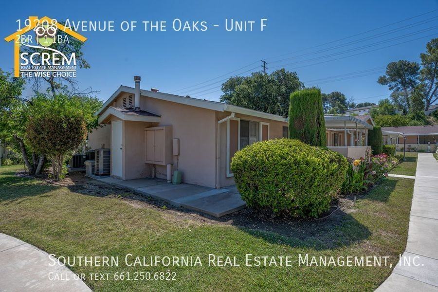 19208 Avenue Of The Oaks #F - Photo 2 of 17