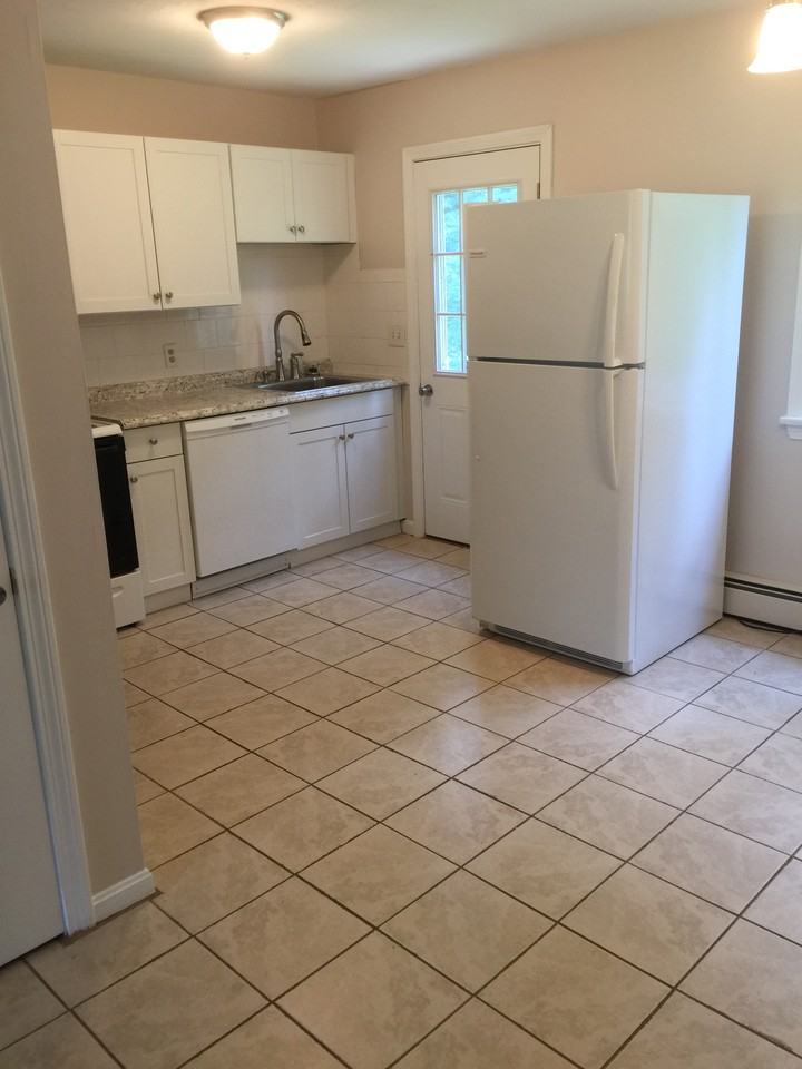 59 Anderson Road #6 - Photo 3 of 10