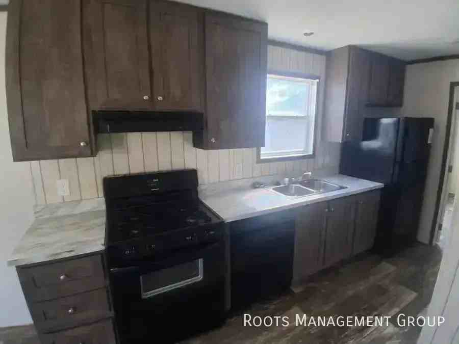 H3 Trailerville Ct #H3 - Photo 2 of 9
