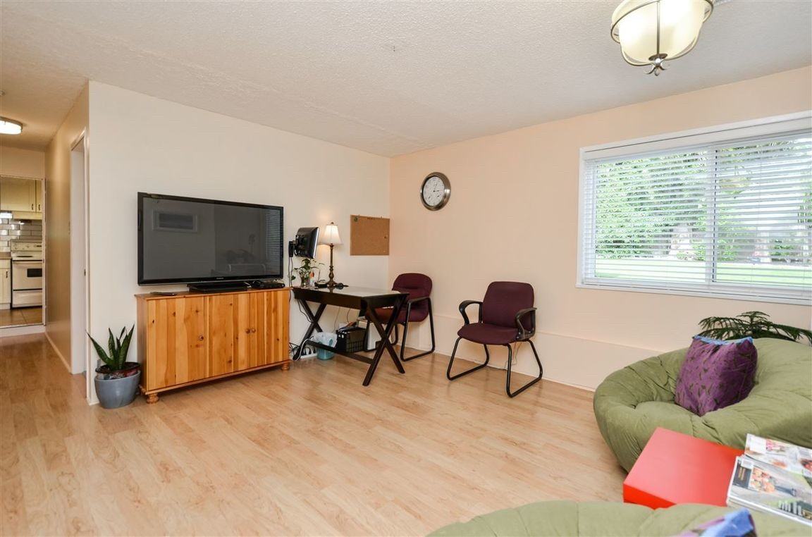 6816 Toderick St - Photo 3 of 10