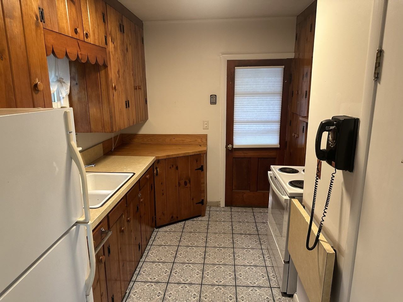 165 Wallens St #NA - Photo 4 of 16
