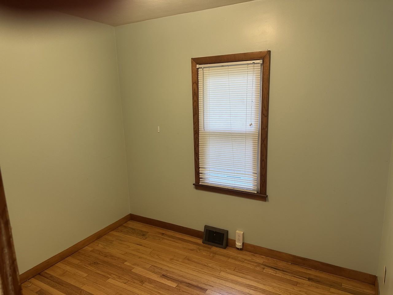 165 Wallens St #NA - Photo 6 of 16