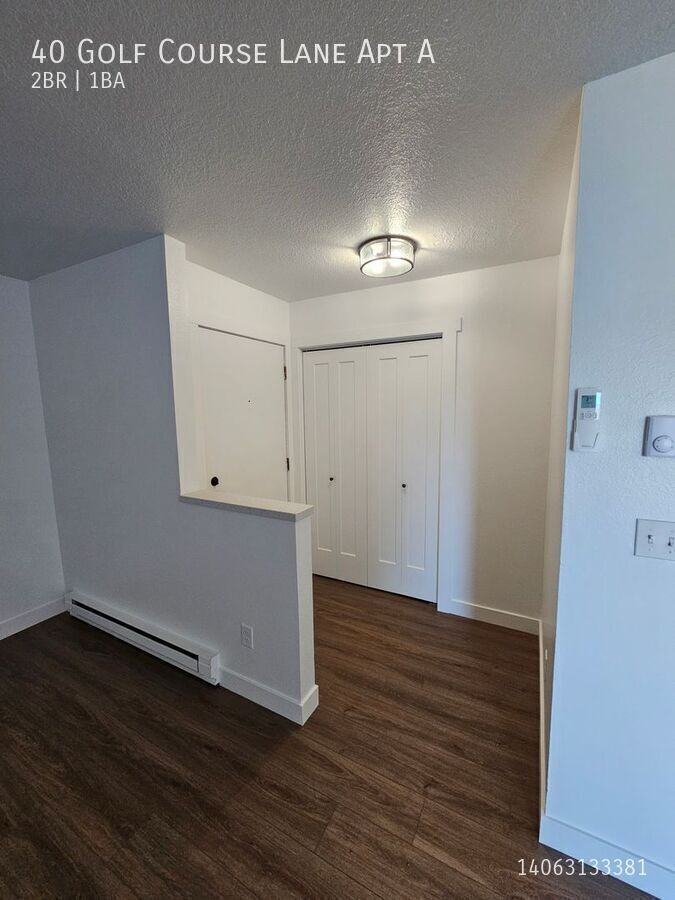 40 Golf Course Ln Apt A - Photo 2 of 11