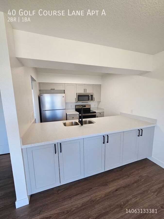 40 Golf Course Ln Apt A - Photo 5 of 11