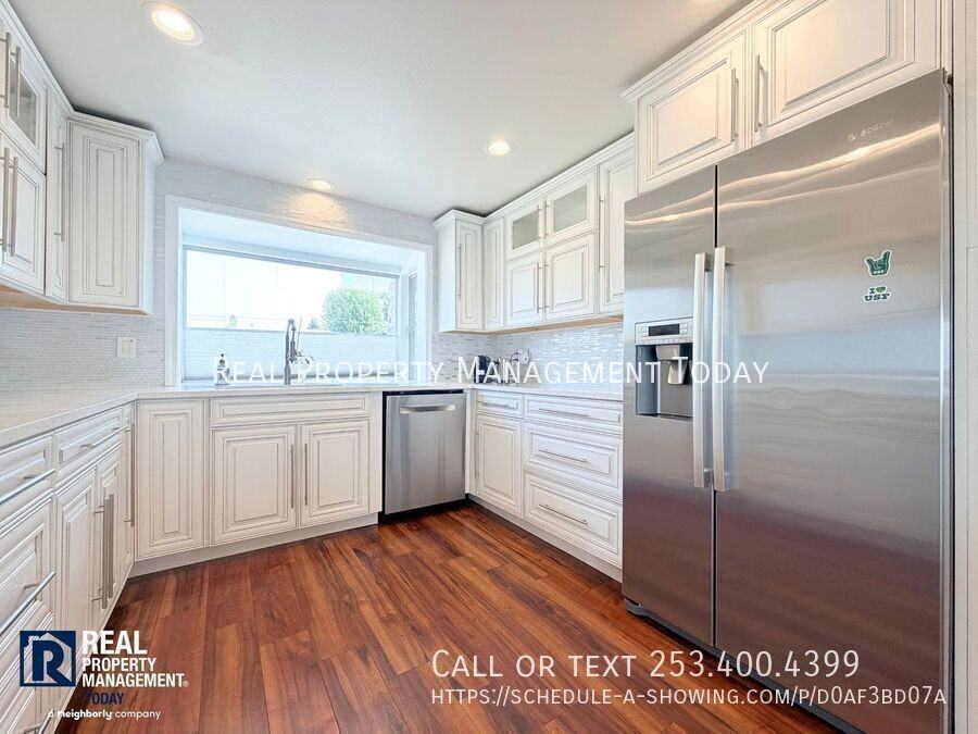 1726 N Jackson Ave - Photo 7 of 47