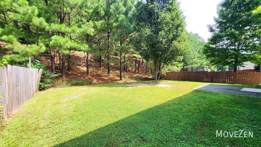 4435 Stonewall Dr - Photo 7 of 44