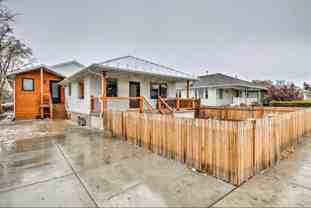 2324 S Green St #U3 - Photo 1 of 1