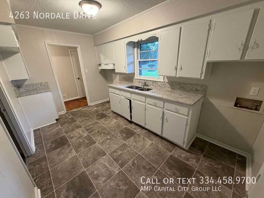 4263 Nordale Dr - Photo 2 of 9