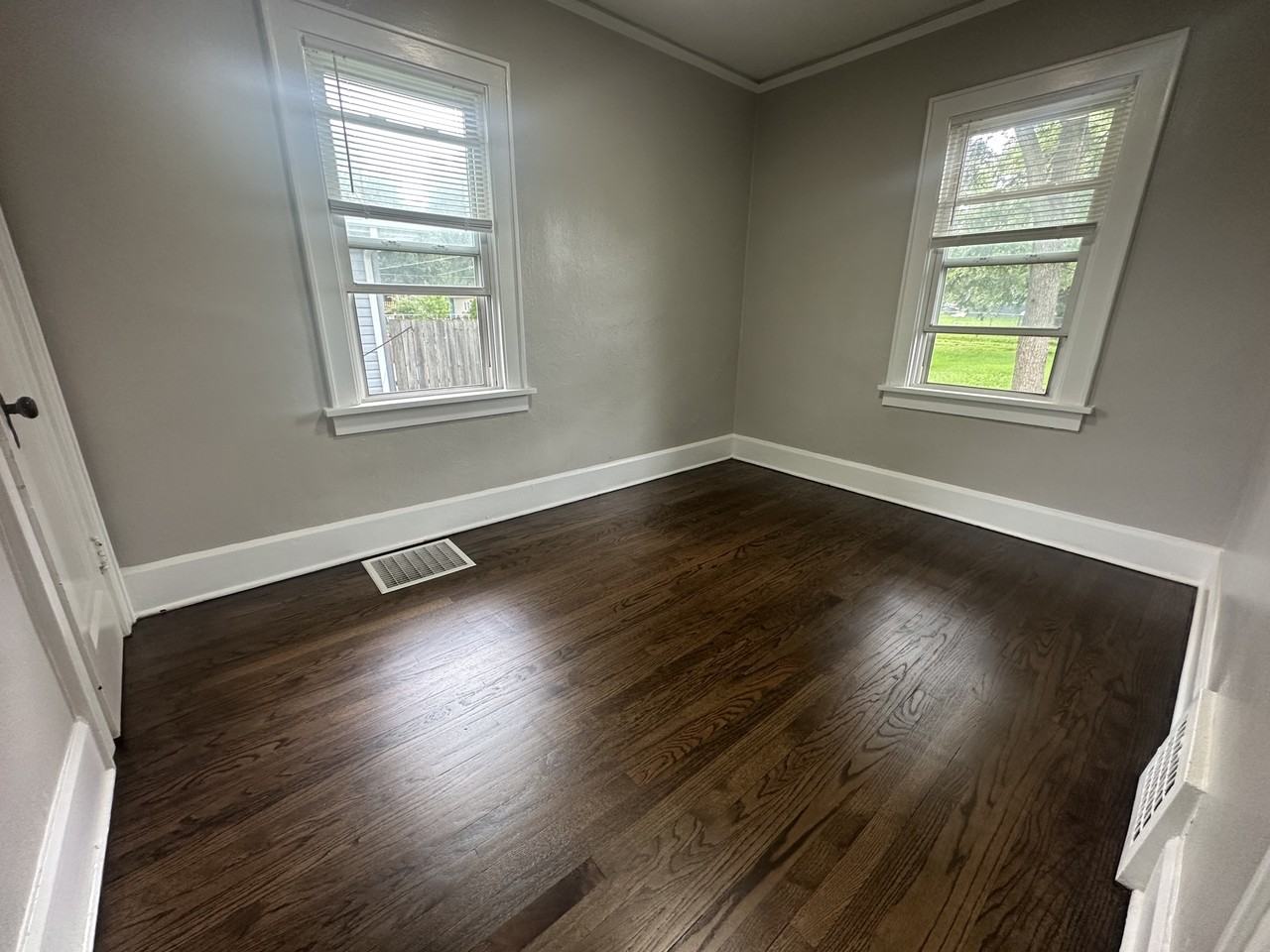 2906 Arcadia Ter - Photo 5 of 13