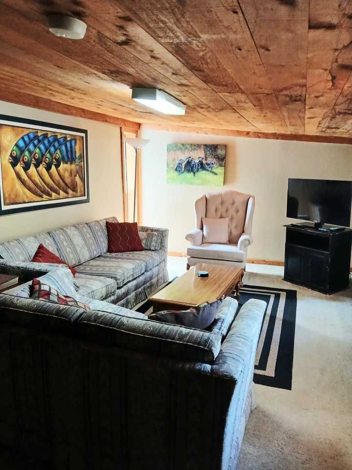 2951 N 51st St - Photo 6 of 15