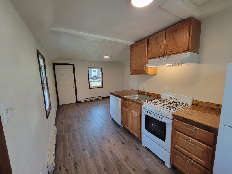 1107 1st Ave N - Photo 2 of 9
