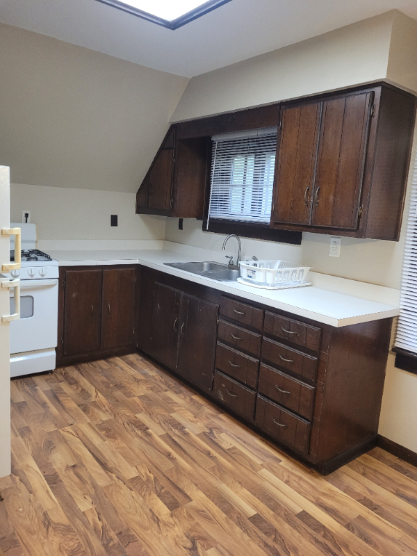 1826 Depot St #2 - Photo 3 of 15