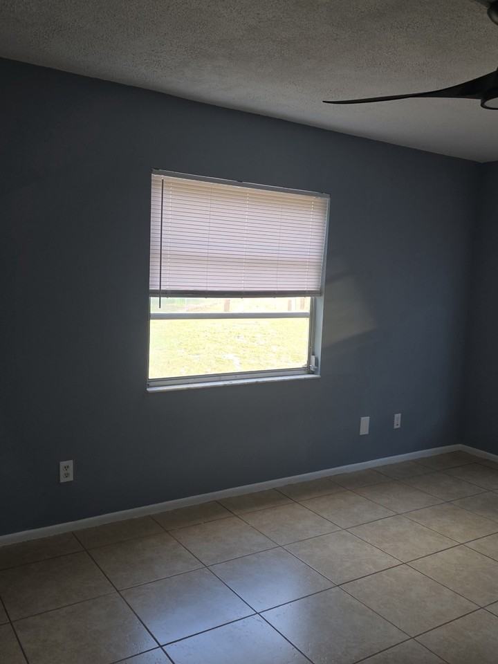 407 Barlow Ave #60 - Photo 2 of 11