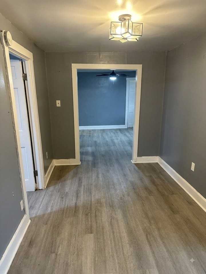 29 Harding Ave - Photo 3 of 10