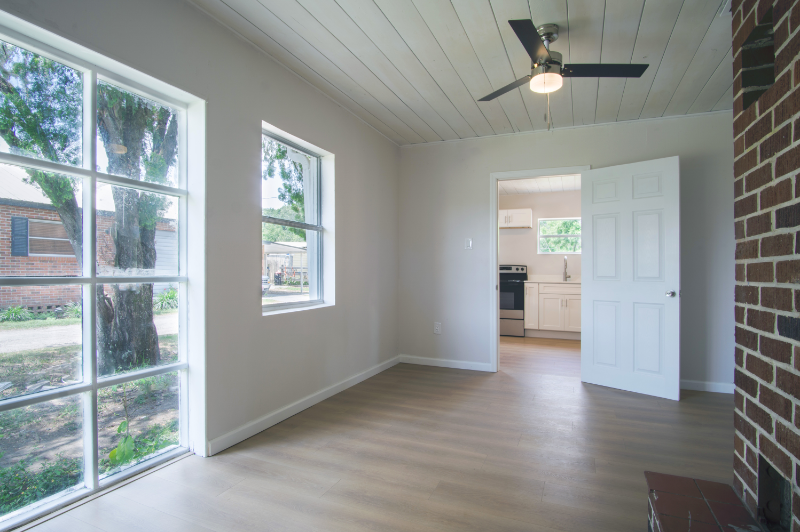 37701 Primo Dr - Photo 5 of 13