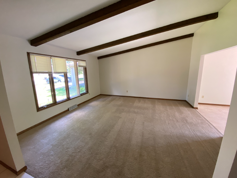 9308 Colorado Rd - Photo 3 of 17