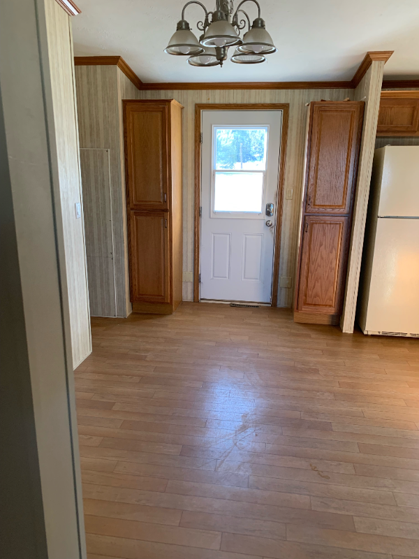 2191 Newton Rd - Photo 6 of 11