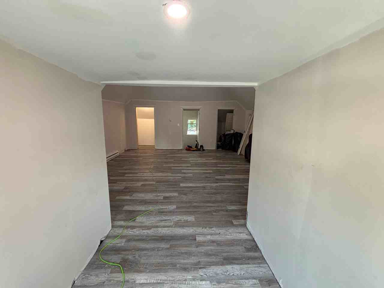 94 Midland St #2 - Photo 3 of 7