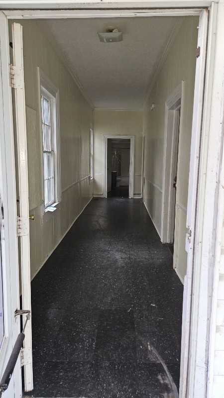 806 E Caswell St - Photo 2 of 18