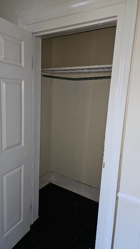 806 E Caswell St - Photo 6 of 18