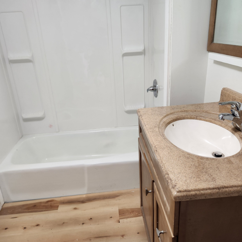 41 Crescent St - Photo 5 of 11