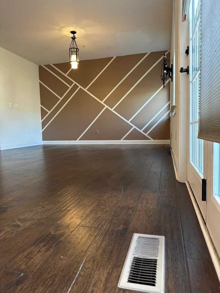 8221 Castanea Ln - Photo 7 of 20