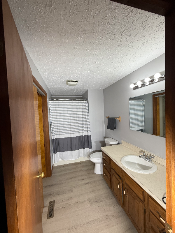 2315 1/2 Manchester Ave Sw #1-2 - Photo 6 of 10
