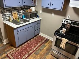 featured image of 1050 Kenneth Ave #3rdFL