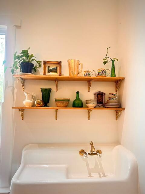 310 N Jefferson St - Photo 7 of 16