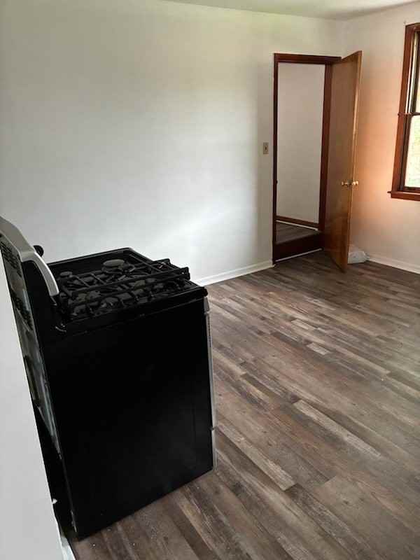 22 Linden St #2 - Photo 4 of 8